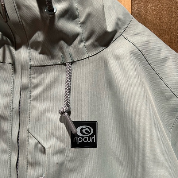 Rip Curl 20k/20k snow jacket, medium, like new, no tags. - Picture 7 of 9